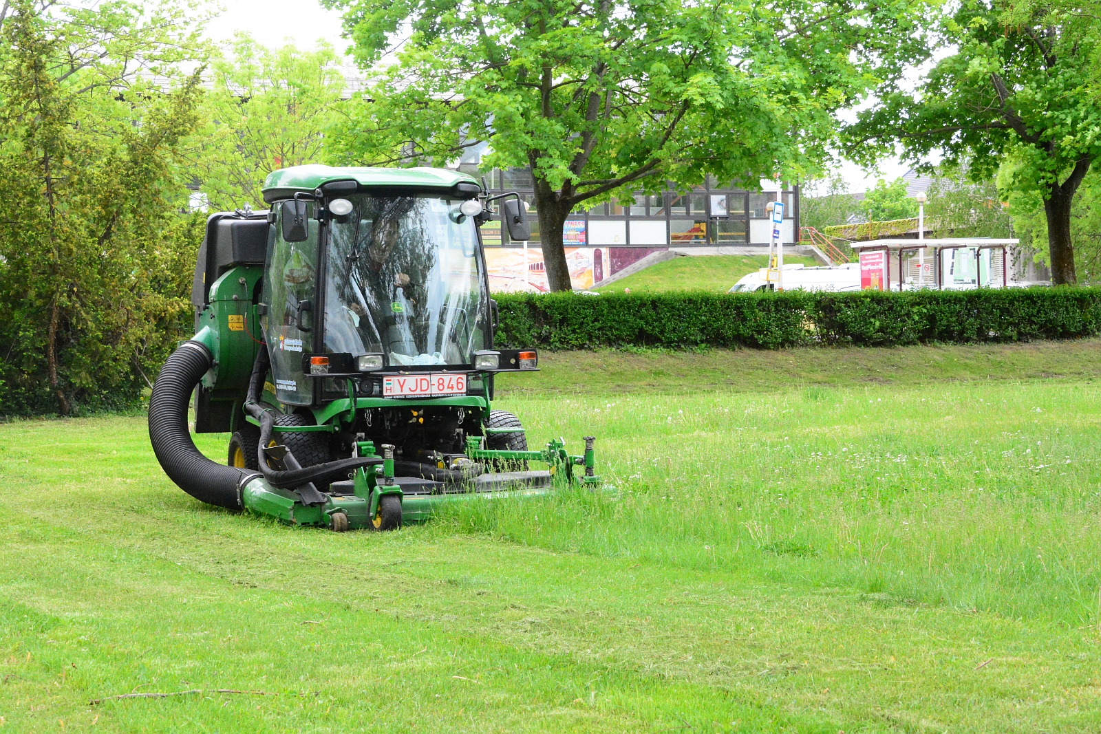 A fűnyírás ütemterve - itt dolgoznak június 26. és 30. között a Városgondnokság parkfenntartói